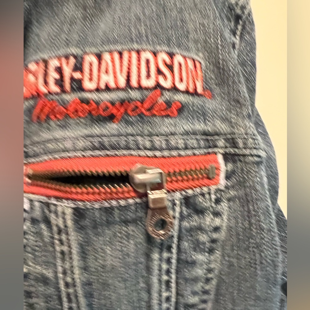 Women’s Harley Davison Jean Jacket - Picture 2 of 3